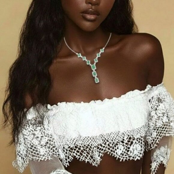 925 Sterling Silver Necklace 18" with Natural Emerald Gem & Cz - Picture 3 of 9